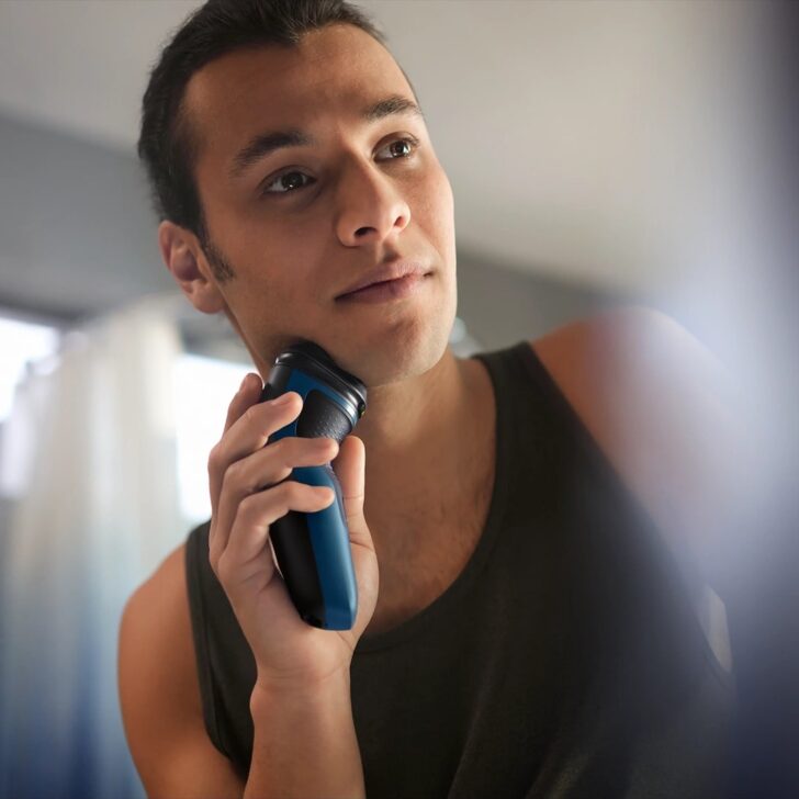 اصلاح تمیز با ریش‌تراش S1151