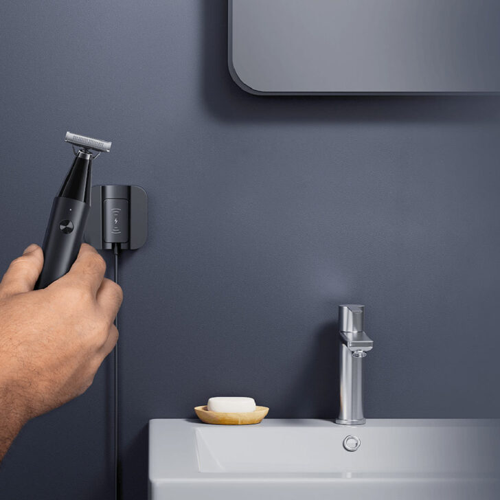 استندشارژ دیواری